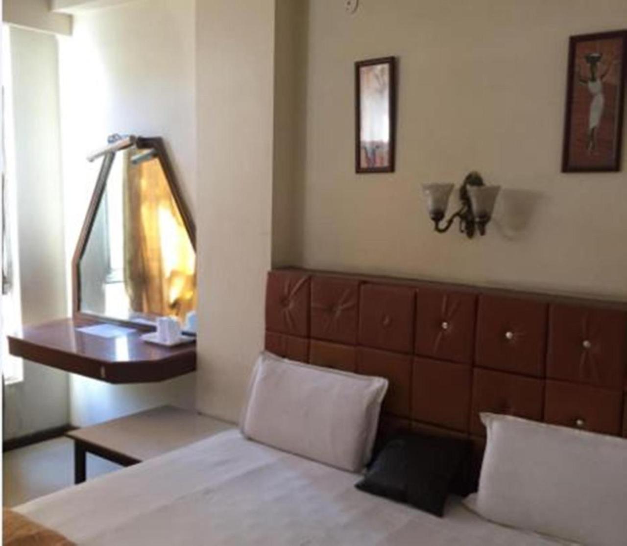Hotel Shivalik GoldБопал Екстериор снимка