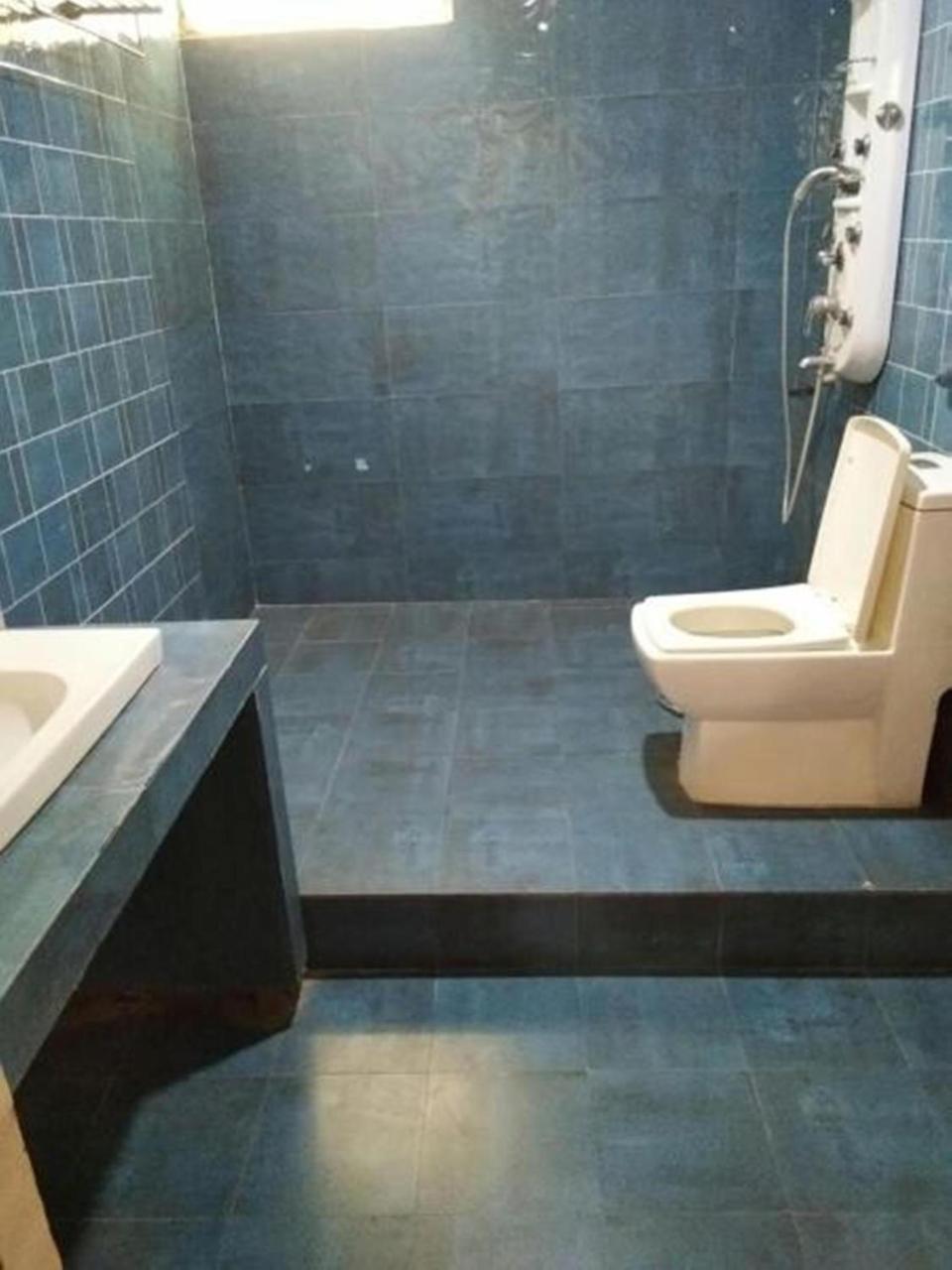 Hotel Shivalik GoldБопал Екстериор снимка