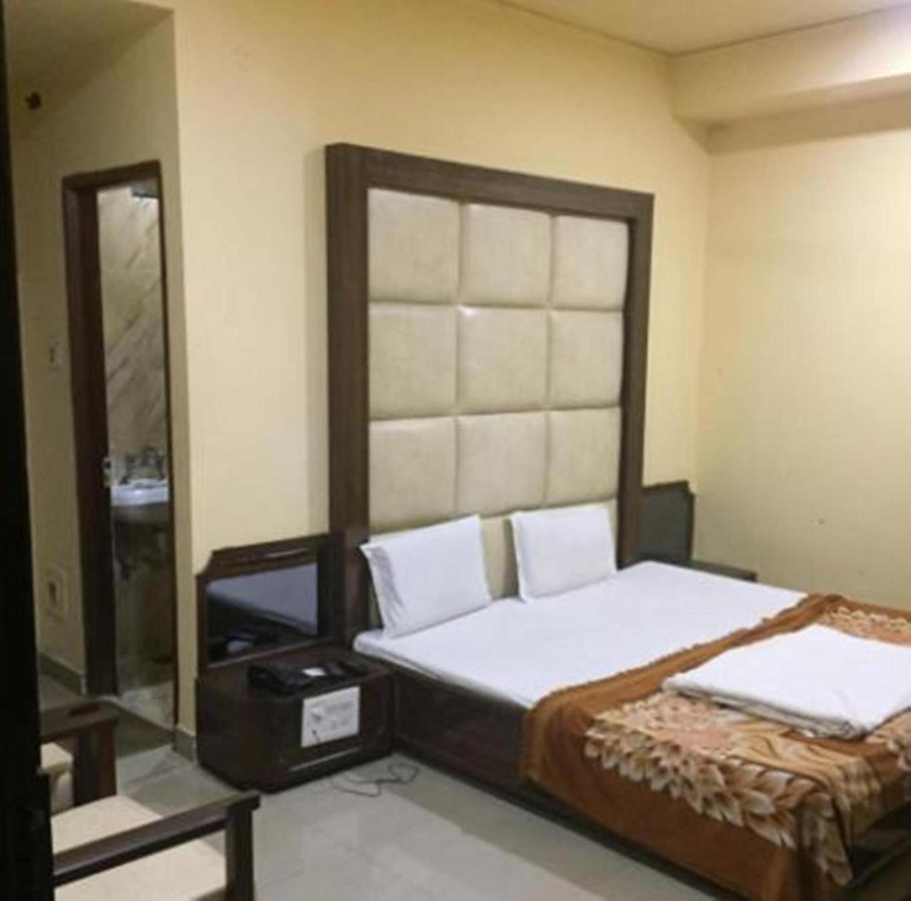 Hotel Shivalik GoldБопал Екстериор снимка